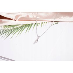 Srebrny naszyjnik zawieszka rodowany dla kobiety