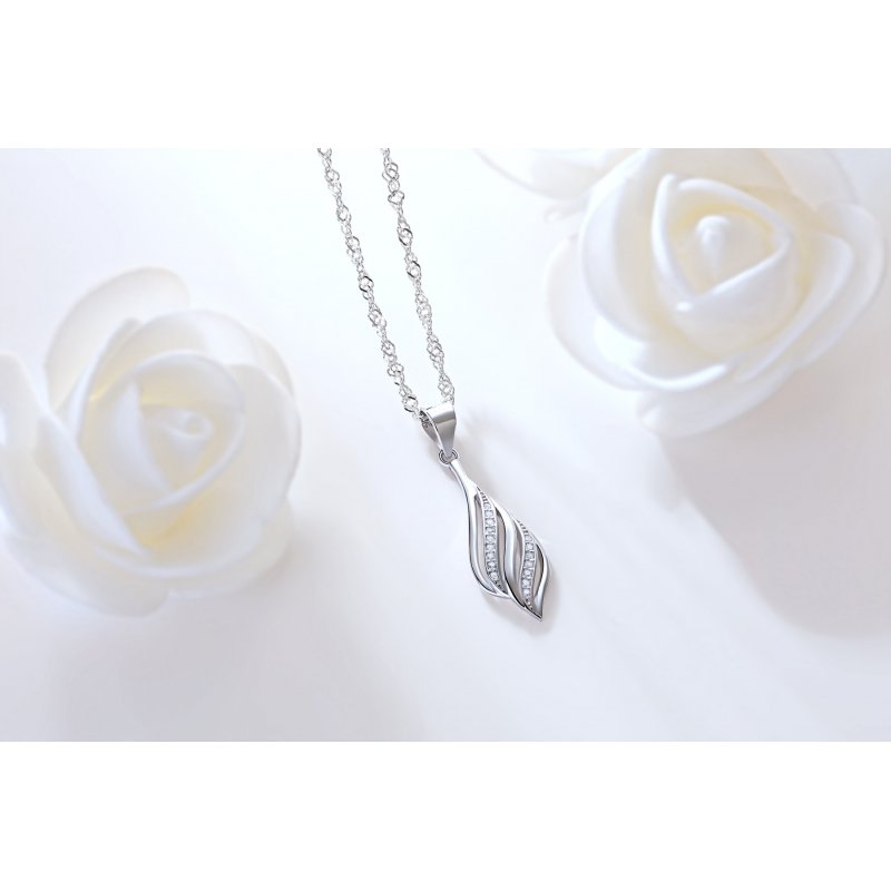 Naszyjnik srebrny łańcuszek damski z zawieszką rodowany dla kobiety srebro