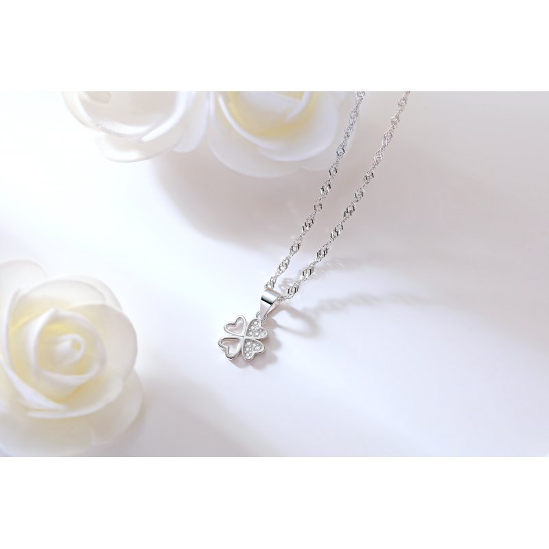 Naszyjnik srebrny 925 rodowany serca koniczyna łańcuszek damski z zawieszką