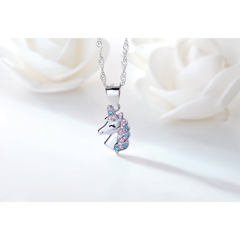 Naszyjnik srebrny na dzień dziecka jednorożec - idealny upominek dla dzieci