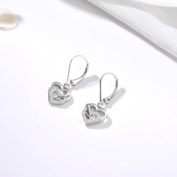 Kolczyki srebrne wiszące serce kolczyki angielskie srebro próba 925