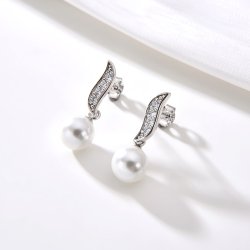 Srebrne kolczyki rodowane perły wiszące srebro 925 eleganckie