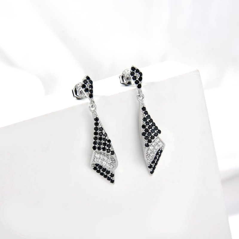 Kolczyki srebrne damskie czarne wiszące srebro 925 sztyfty wkrętki