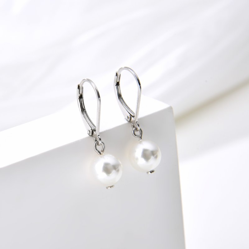 Srebrne kolczyki rodowane perły wiszące angielskie srebro 925