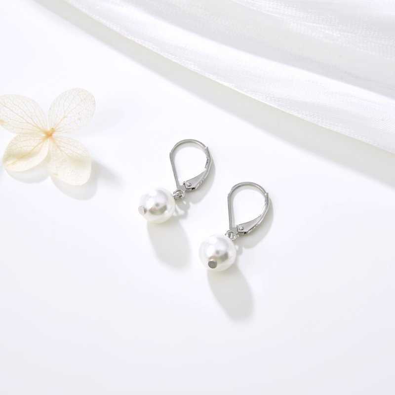 Srebrne kolczyki rodowane perły wiszące angielskie srebro 925