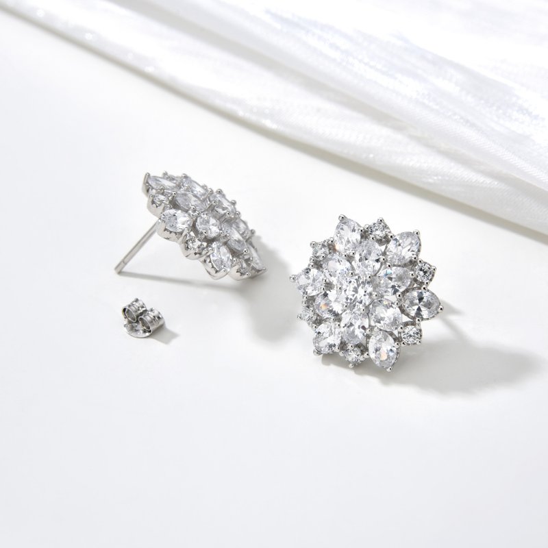 Srebrne kolczyki rodowane wkrętki sztyfty kryształy na przyjęcie wesele