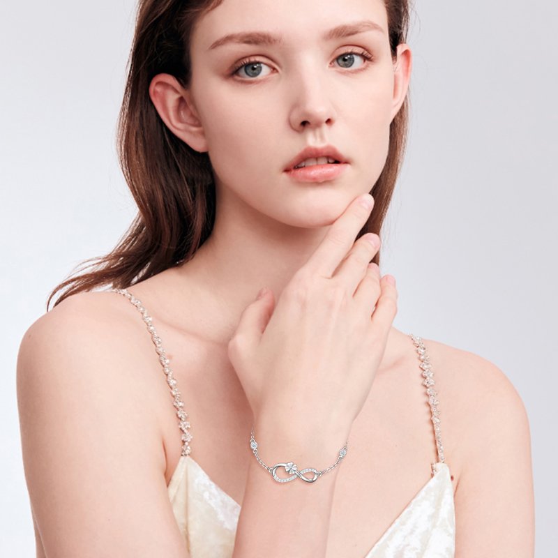 Bransoletka srebrna damska koniczynka nieskończoność srebro próba 925