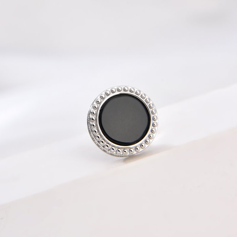 Męski srebrny kolczyk rodowany czarny sztyft wkrętka 925 dla mężczyzny