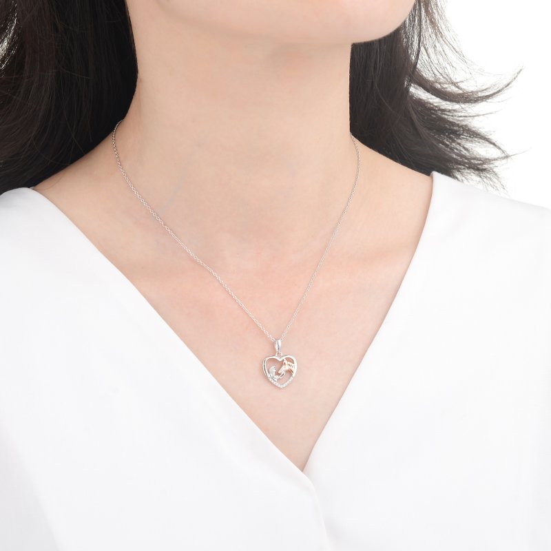 Naszyjnik srebrny 925 dziewczynka z koniem serce koń z cyrkoniami konik