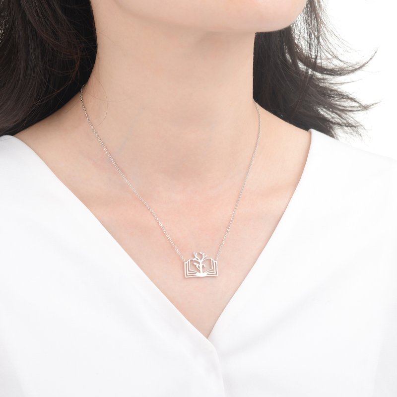 Srebrny naszyjnik łańcuszek damski książka dla nauczyciela srebro