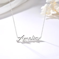 Naszyjnik srebrny łańcuszek damski imię amelia
