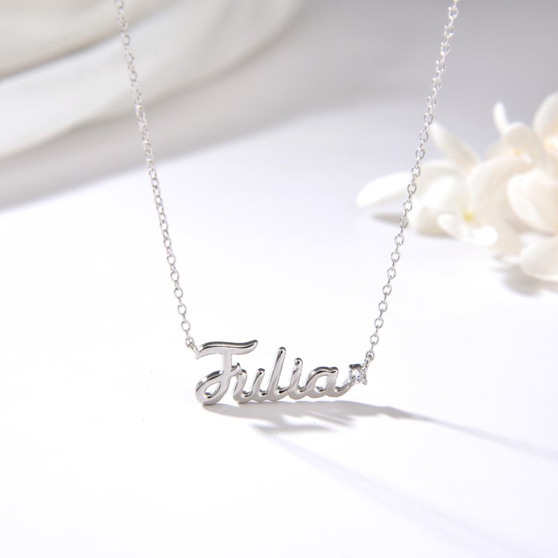 Naszyjnik srebrny łańcuszek damski imię julia