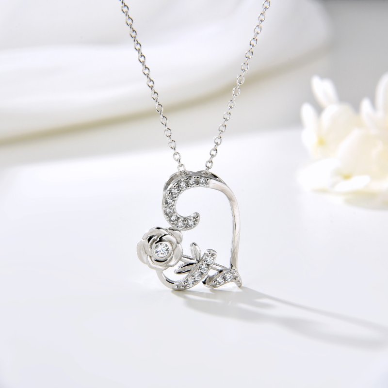 Naszyjnik srebrny serce róża łańcuszek z zawieszką