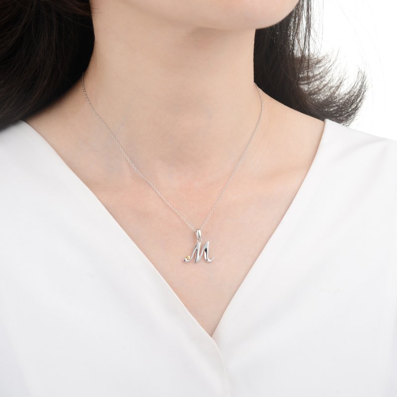 Naszyjnik srebrny litera m literka imię inicjały łańcuszek z zawieszką 925