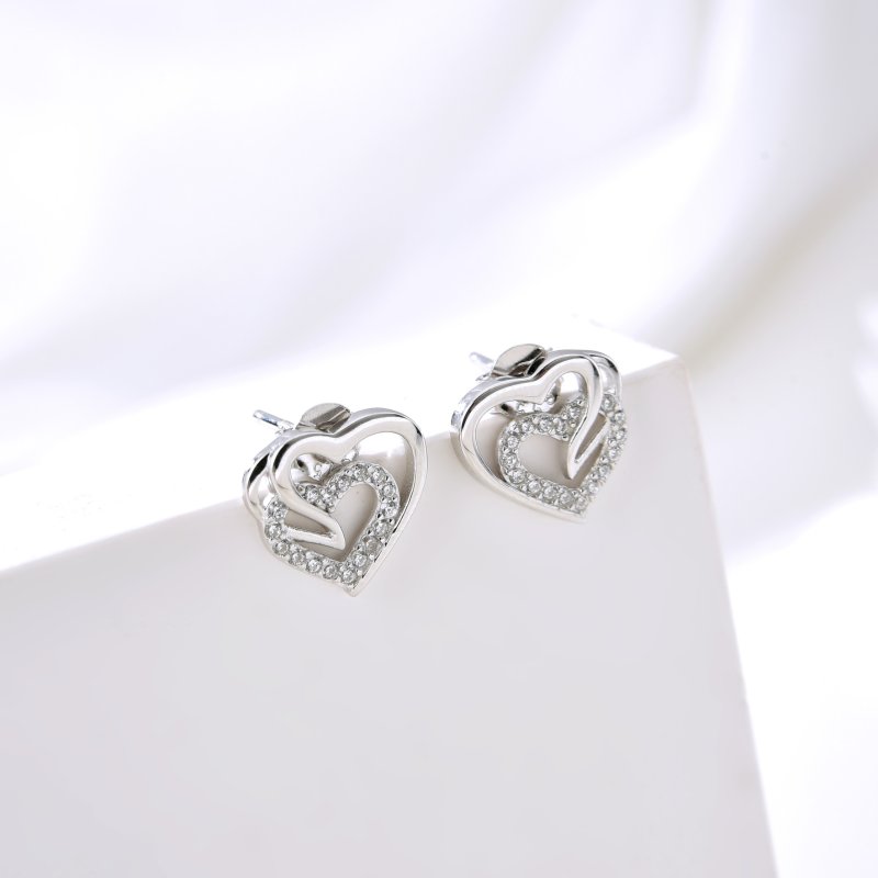 Srebrne kolczyki 925 wkrętki serca dla kobiety