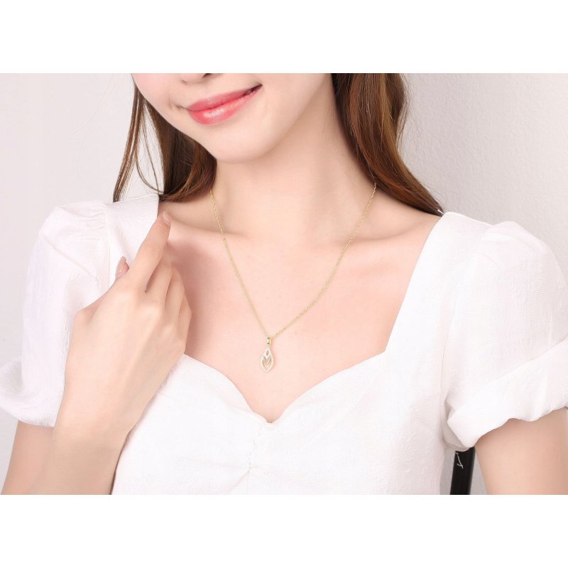 Srebrny naszyjnik damski łańcuszek z zawieszką pozłacany srebro próba 925