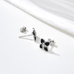 Srebrne kolczyki wkrętki kwiatki czarne sztyfty kolczyki srebro rodowane
