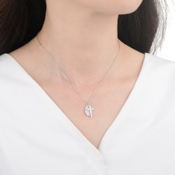 Łańcuszek srebrny z krzyżykiem medalik na komunię dla dziewczynki srebro