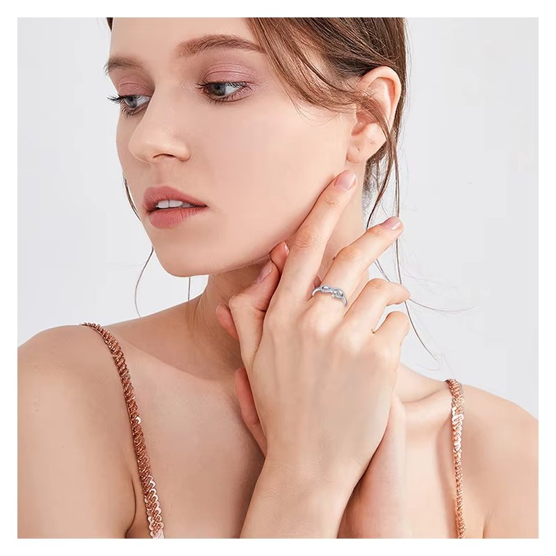 Pierścionek srebrny rodowany regulowany znak nieskończoności srebro 925