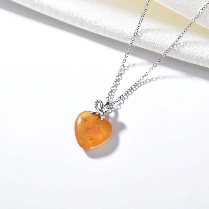 Naszyjnik srebrny łańcuszek damski z zawieszką bursztyn srebro próba 925