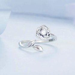 Pierścionek srebrny regulowany kwiatek listki 925