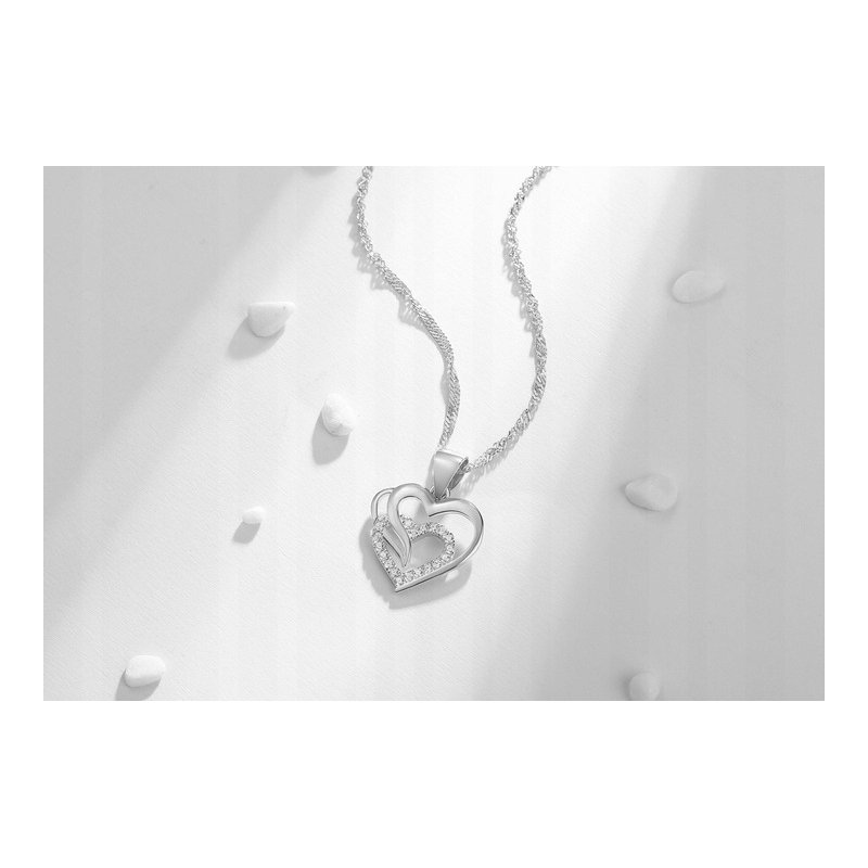 Srebrny łańcuszek damski z serduszkiem naszyjnik serce srebro na walentynki