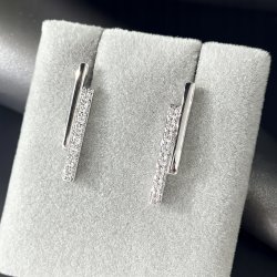 Kolczyki sztyfty srebrne rodowane srebro próba 925 dla kobiety eleganckie