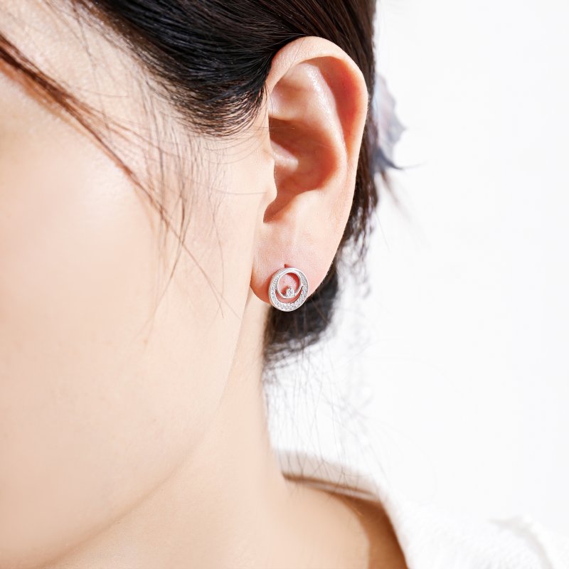 Srebrne kolczyki rodowane okrągłe sztyfty z cyrkoniami srebro próba 925