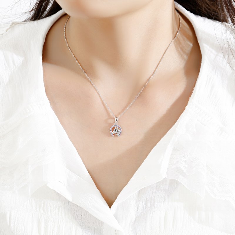 Zawieszka srebrna koń konik cyrkonie srebro próba 925