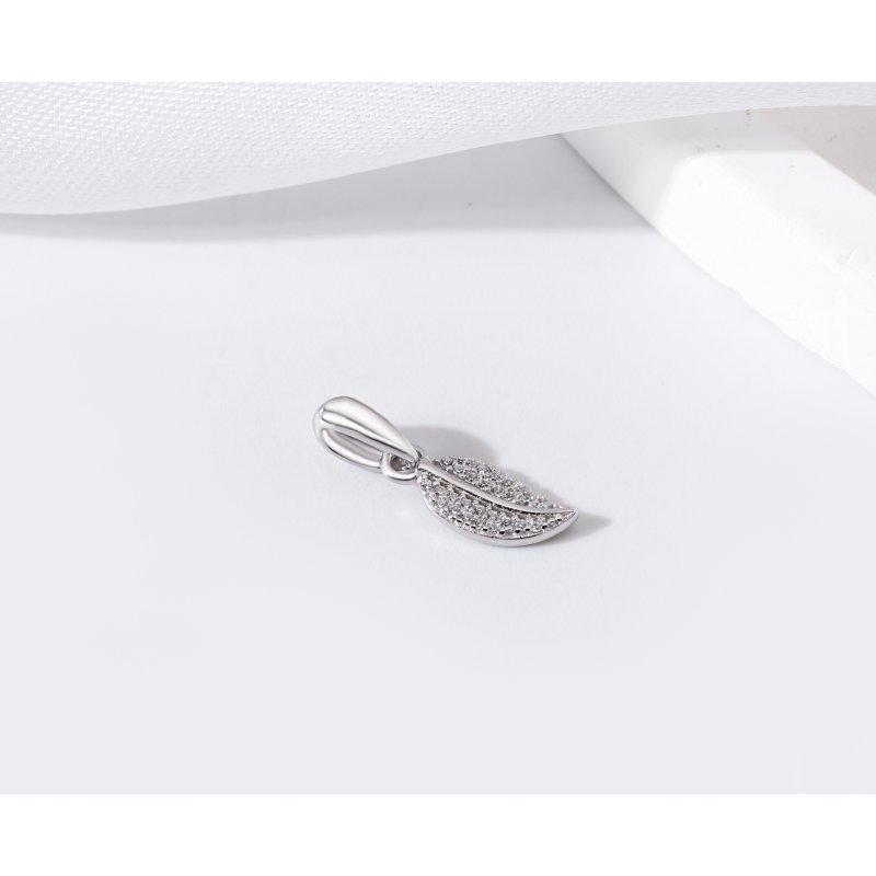 Zawieszka srebrna liść listek cyrkonie srebro próba 925