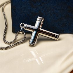 Naszyjnik srebrny krzyżyk hipoalergiczny stal 316L