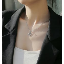 Srebrny naszyjnik damski serce szkatułka na prezent róża srebro