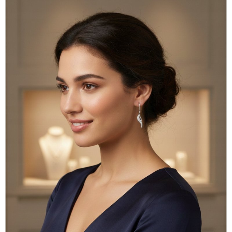 Srebrne kolczyki angielskie z cyrkoniami  wiszące srebro próba 925 rodowane