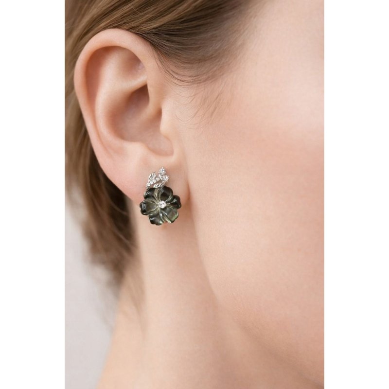 Srebrne kolczyki wiszące kwiatki z cyrkonią damskie srebro 925 angielskie