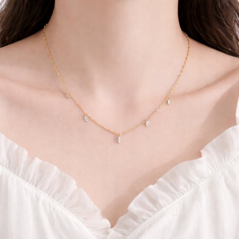 Naszyjnik srebrny pozłacany kryształki celebrytka srebro próba 925