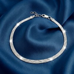 Elegancka bransoletka srebrna damska płaska taśma ze wzorem srebro 925