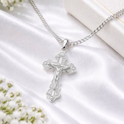 Naszyjnik srebrny krzyż komunia chrzest srebro 925