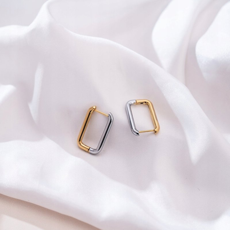 Srebrne kolczyki pozłacane prostokąty stal szlachetna chirurgiczna 316L