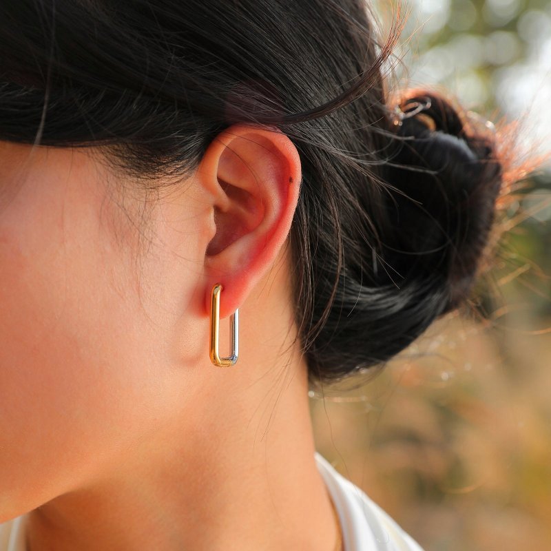 Srebrne kolczyki pozłacane prostokąty stal szlachetna chirurgiczna 316L