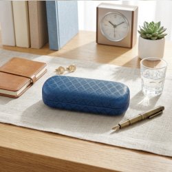 Eleganckie etui twarde na okulary korekcyjne przeciwsłoneczne niebieskie