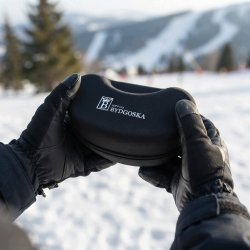 Eleganckie etui twarde na gogle narciasrkie snowbordowe czarne